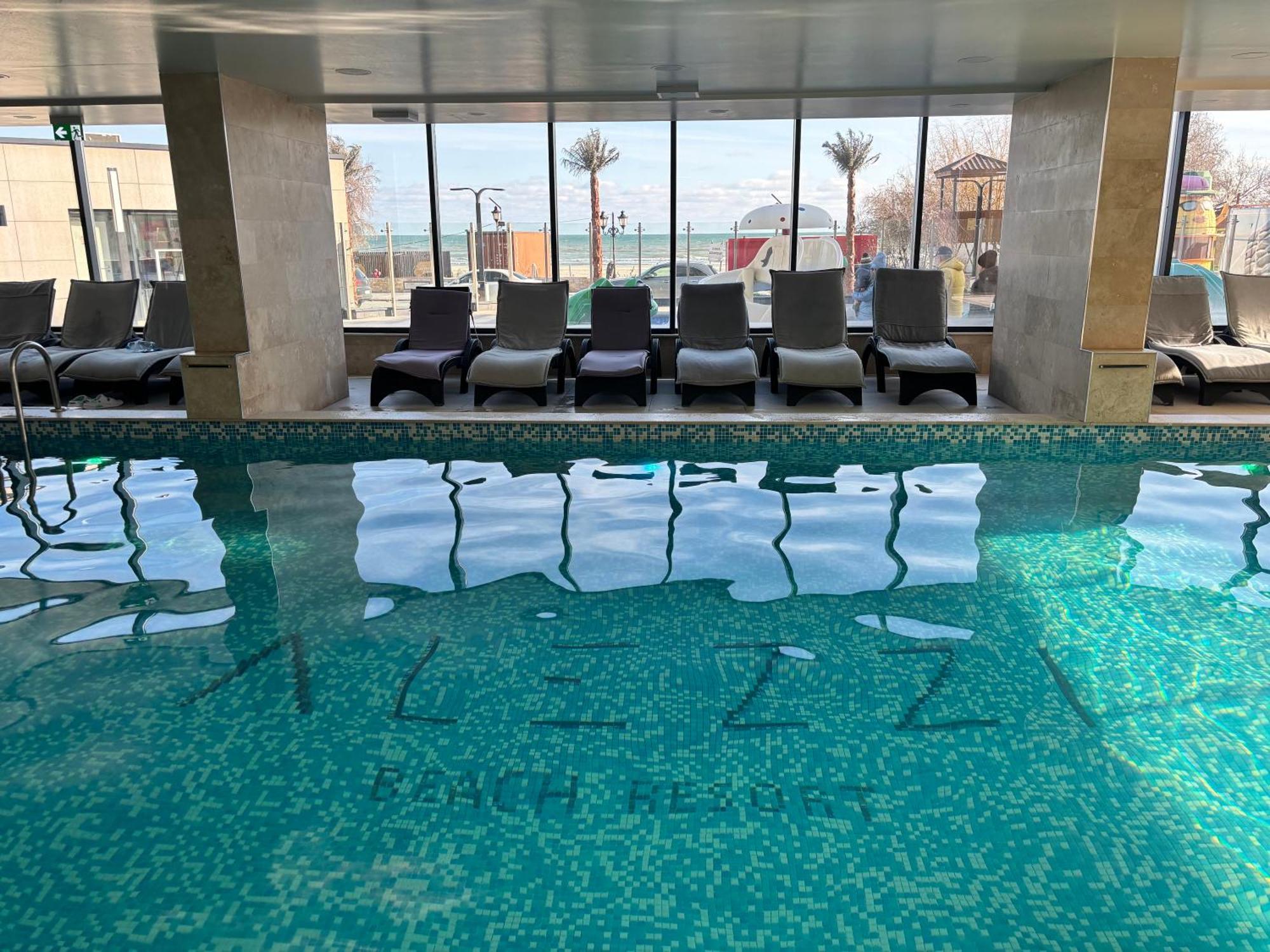 Purple Onyx - Pool & Spa Beach Resort Năvodari Esterno foto